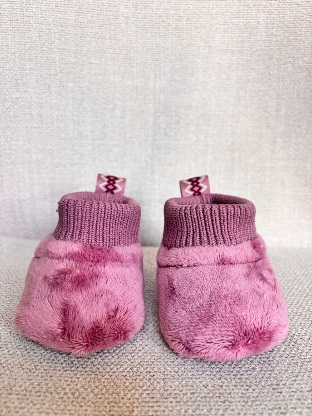 UGG Baby Nesti Infant Bootie Size 0/1 (0-6 months) Purple